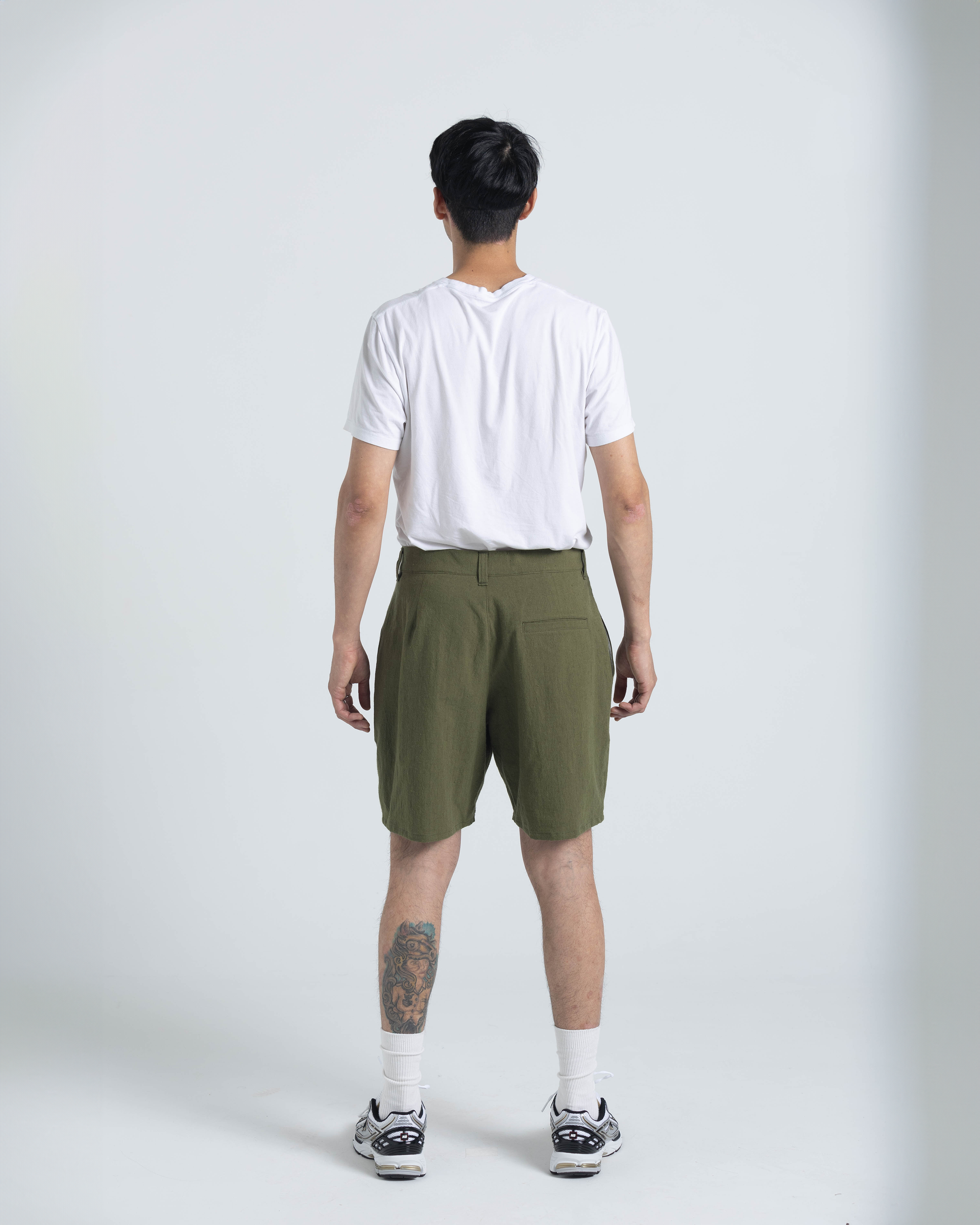 Pleated Shorts - OIive Cotton / Linen